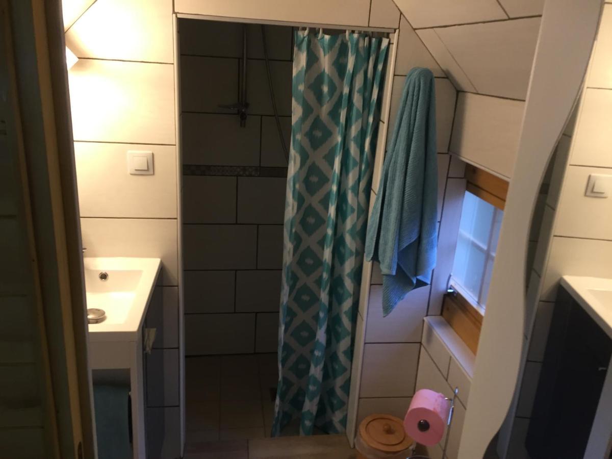 Alaguyauder Le Kota Bed & Breakfast Chatillon-sur-Broue Exterior photo